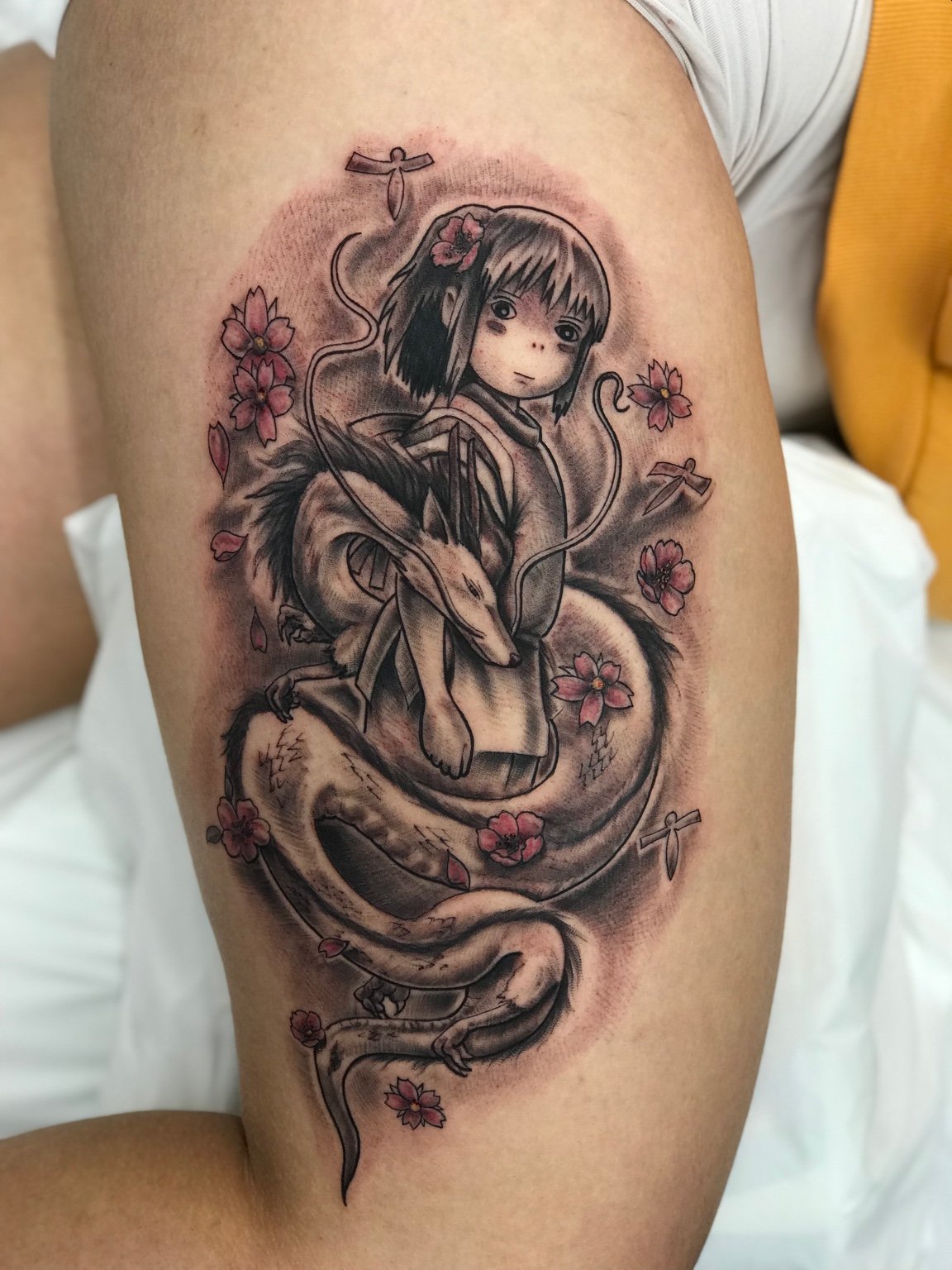 Tatouage réaliste Chihiro et le dragon bras — tatoueur réaliste Saumur